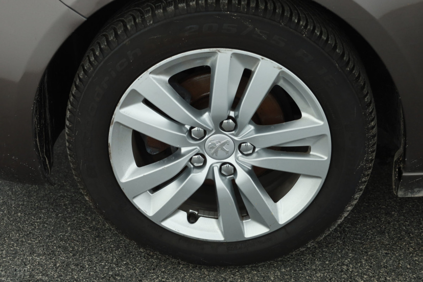 Peugeot 308, 2013