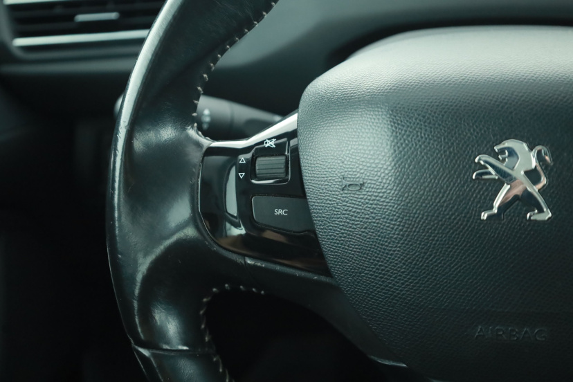 Peugeot 308, 2013