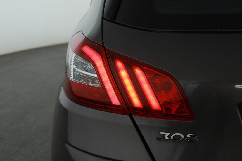 Peugeot 308, 2013