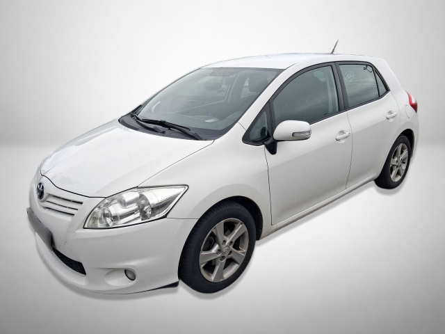 Toyota Auris 2010