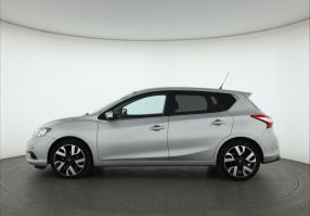Nissan Pulsar - 2016