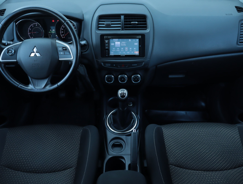 Mitsubishi ASX, 2015
