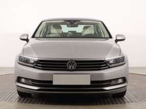 Volkswagen Passat - 2017