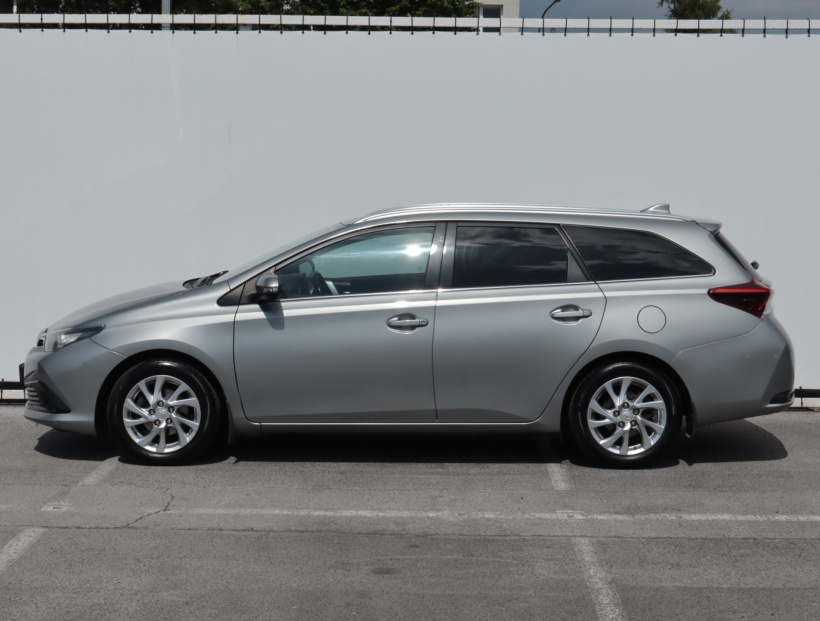 Toyota Auris, 2017