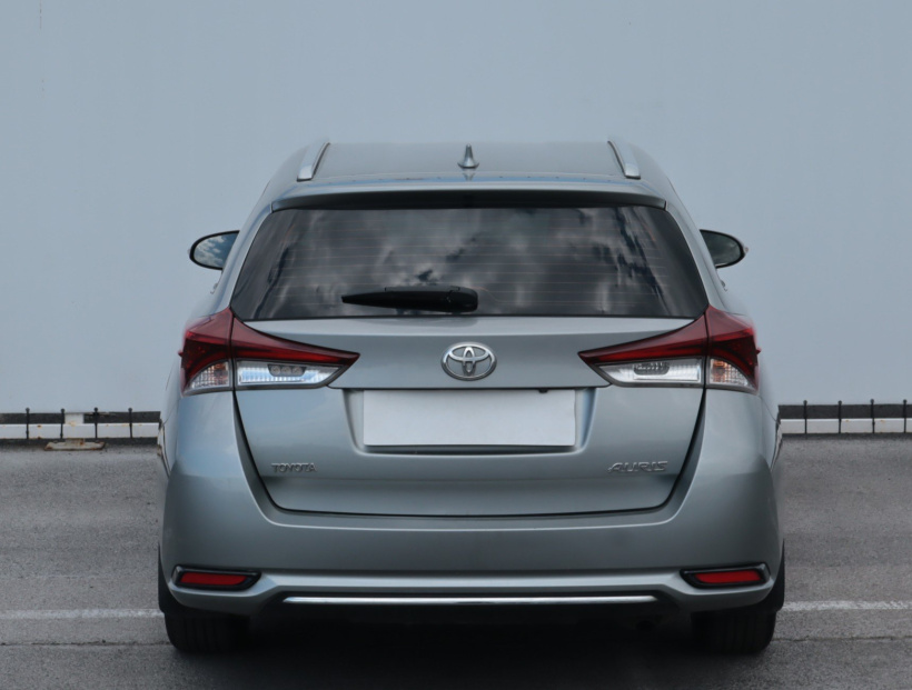 Toyota Auris, 2017