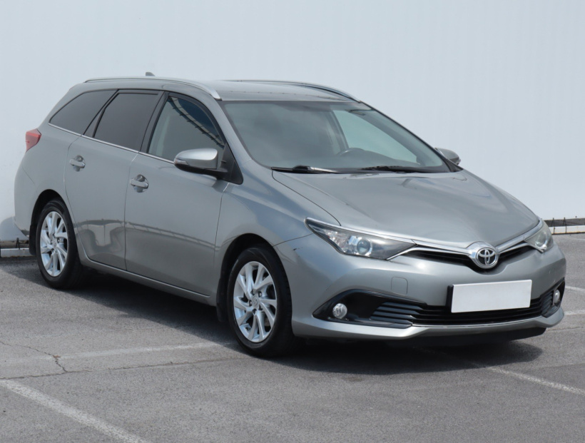Toyota Auris, 2017