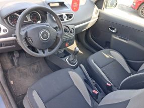 Renault Clio - 2010