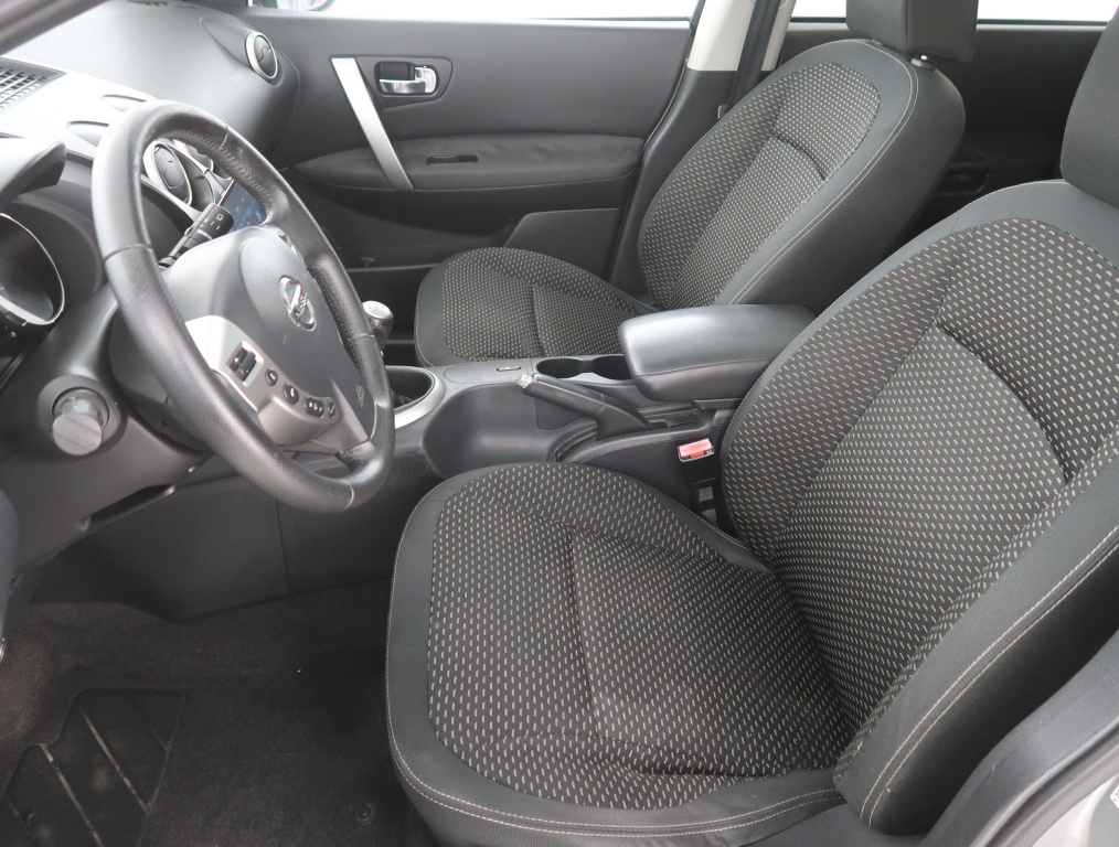 Nissan Qashqai+2
