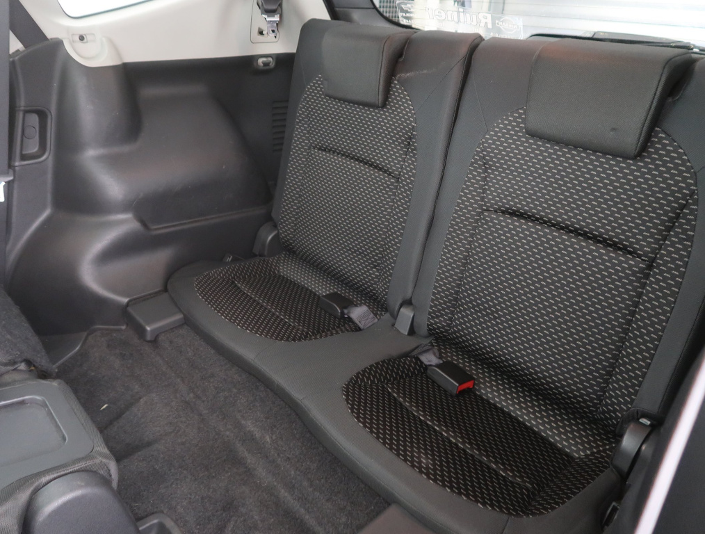 Nissan Qashqai+2