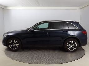 Mercedes-Benz GLC - 2021