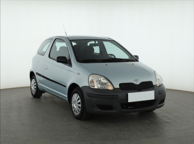 Toyota Yaris 2004