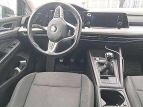 Volkswagen Golf - 2021