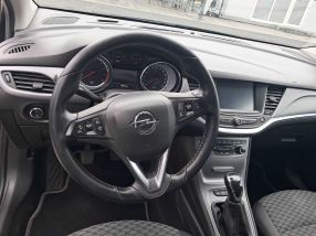 Opel Astra - 2016