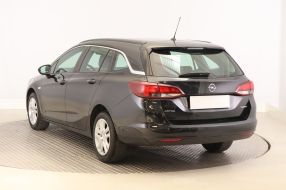 Opel Astra - 2016