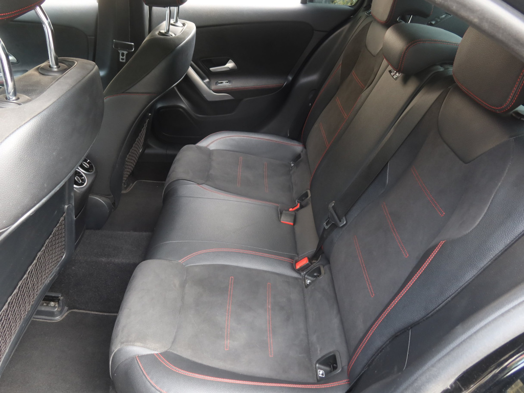 Mercedes-Benz A