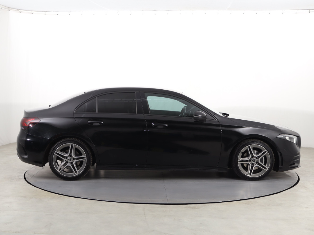 Mercedes-Benz A