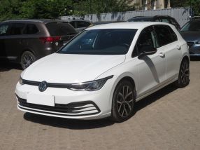 Volkswagen Golf - 2020