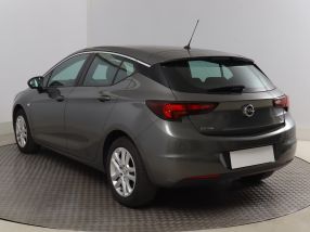 Opel Astra - 2019