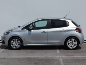 Peugeot 208 - 2017