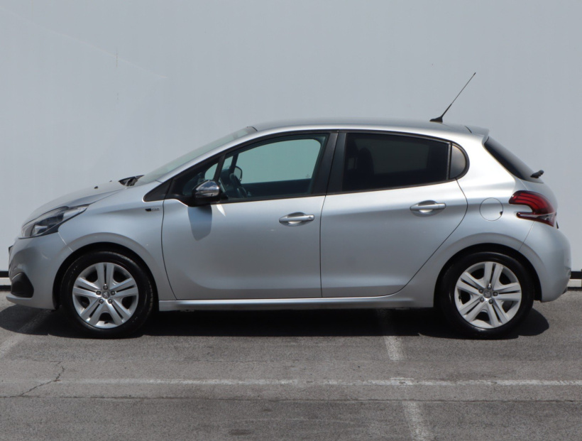 Peugeot 208, 2017