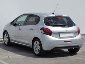 Peugeot 208 - 2017