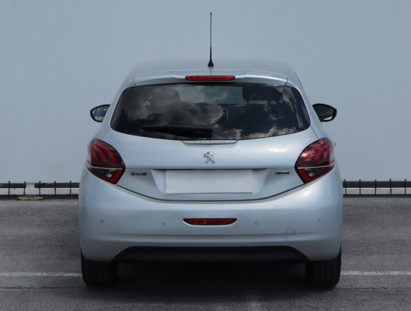 Peugeot 208, 2017