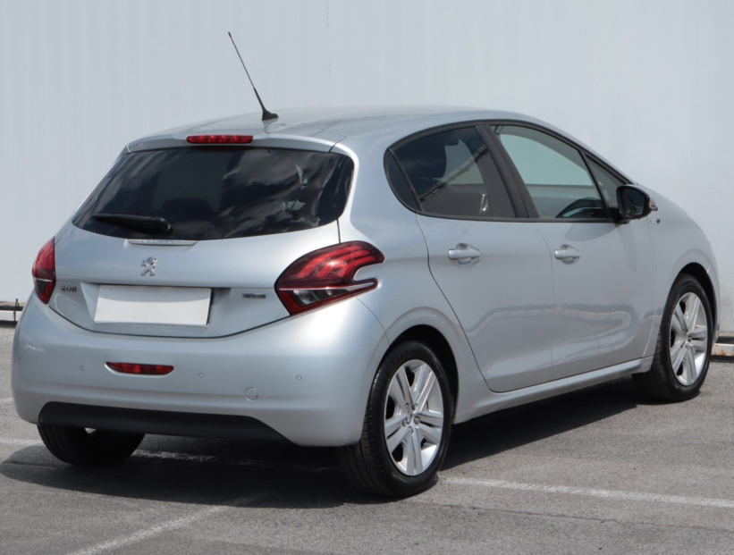 Peugeot 208, 2017