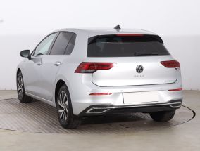 Volkswagen Golf - 2022