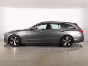Mercedes-Benz C - 2022