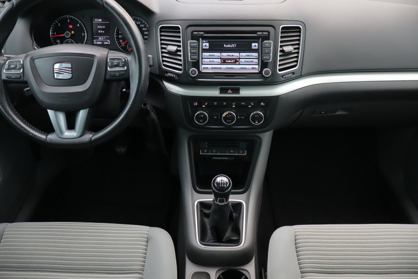 Seat Alhambra, 2012