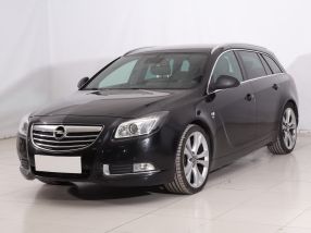 Opel Insignia - 2012