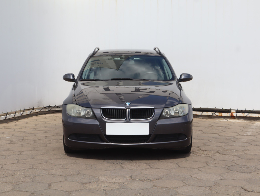 BMW 3