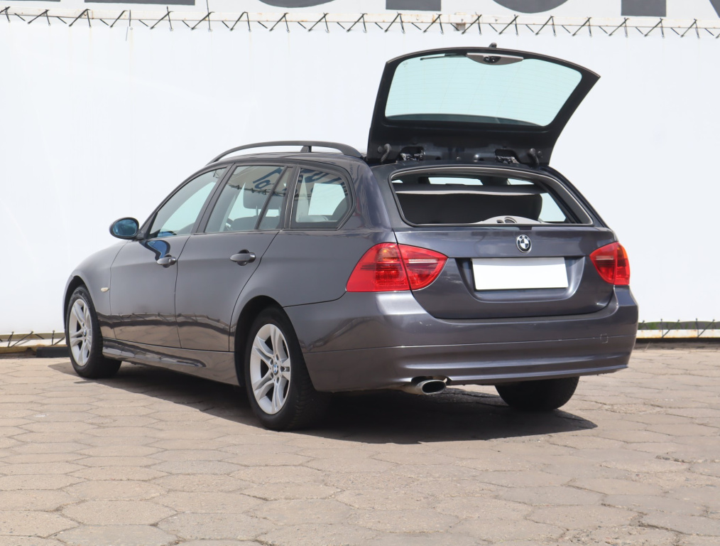 BMW 3