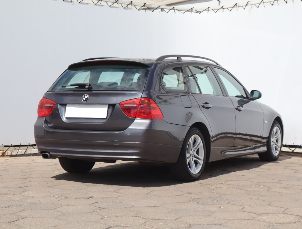 BMW 3