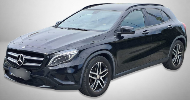 Mercedes-Benz GLA 2015