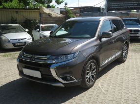 Mitsubishi Outlander - 2017