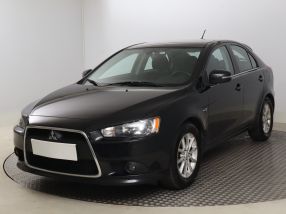 Mitsubishi Lancer - 2015