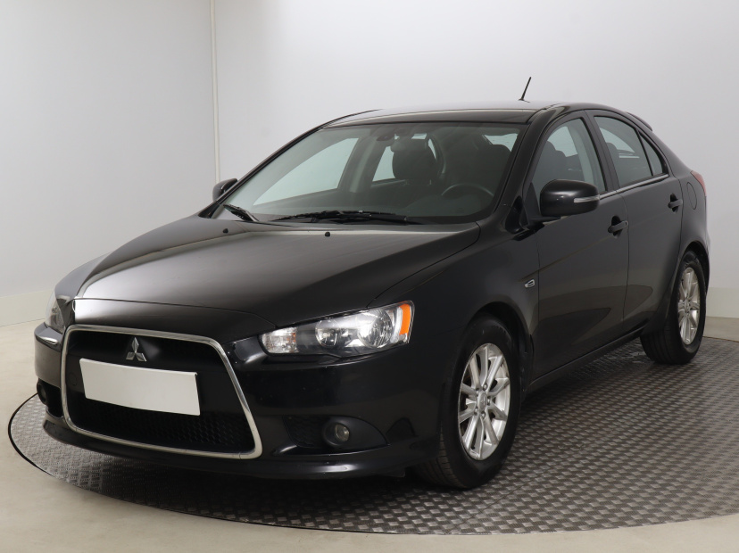 Mitsubishi Lancer, 2016