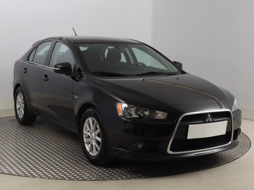 Mitsubishi Lancer, 2016