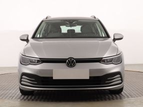 Volkswagen Golf - 2021