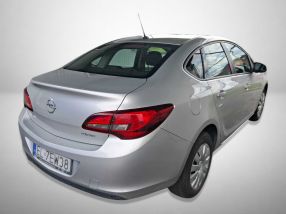 Opel Astra - 2016