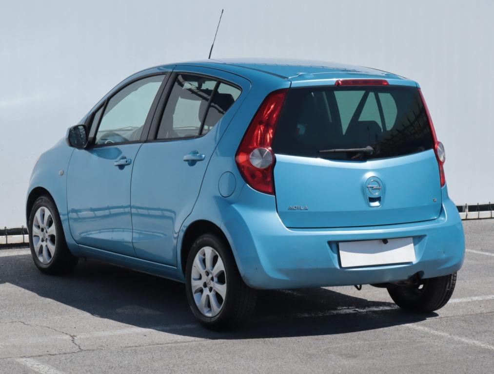 Opel Agila