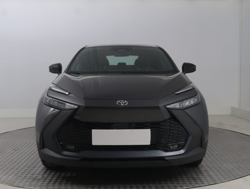 Toyota C-HR, 2024