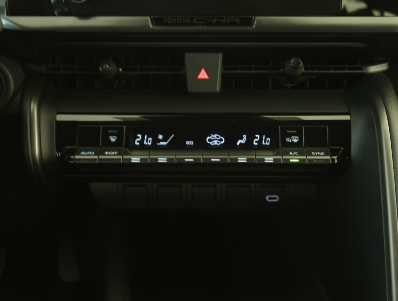 Toyota C-HR, 2024