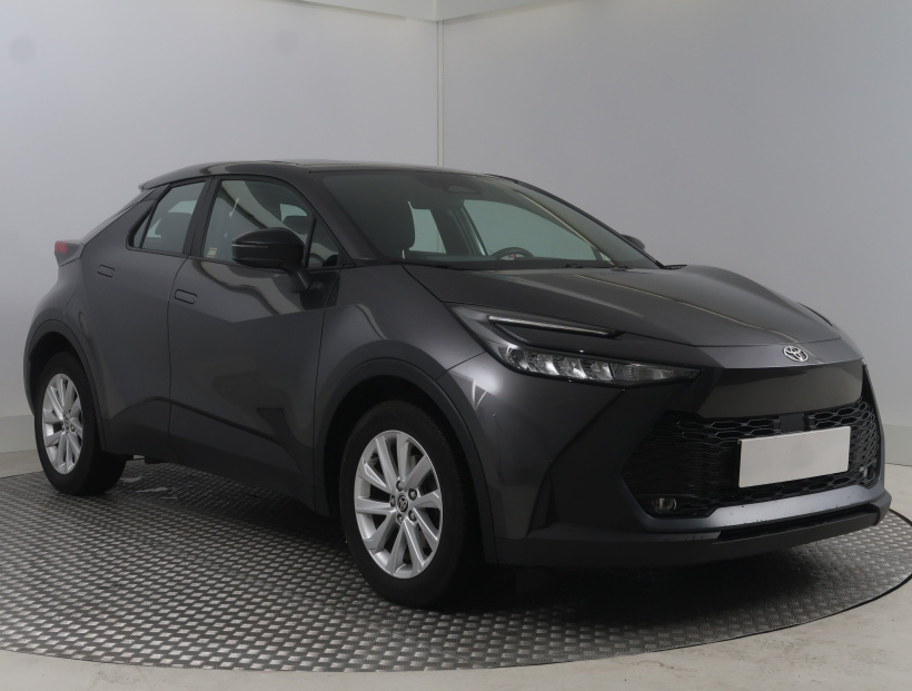 Toyota C-HR, 2024