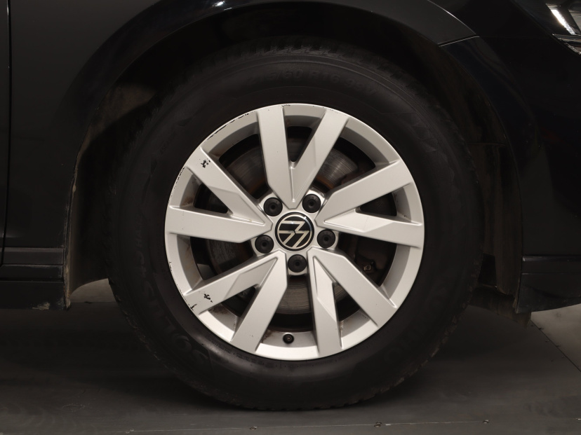 Volkswagen Passat, 2020
