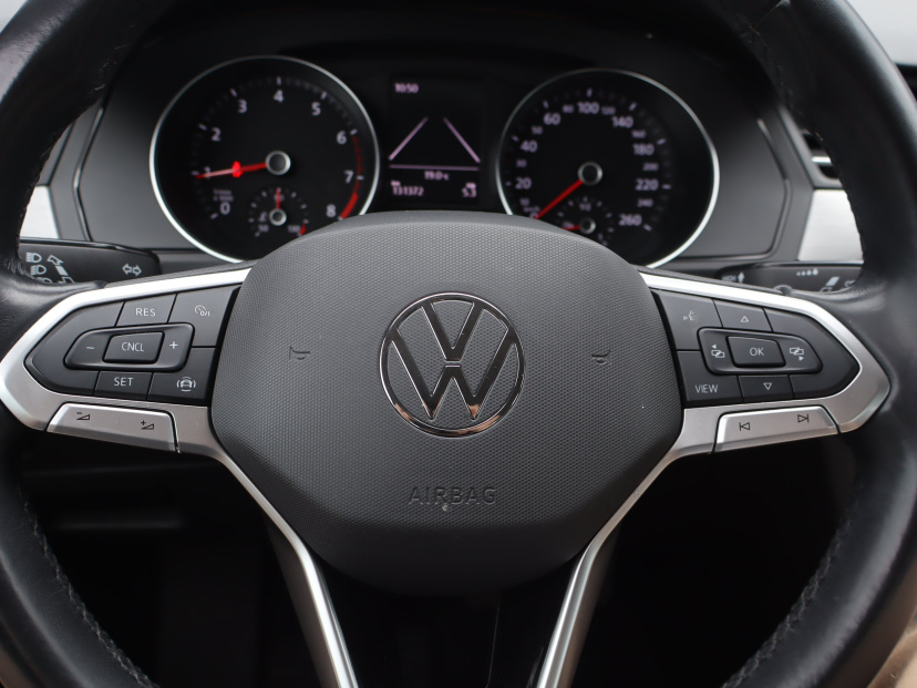 Volkswagen Passat, 2020