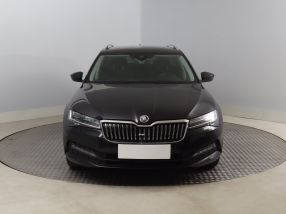 Škoda Superb - 2022