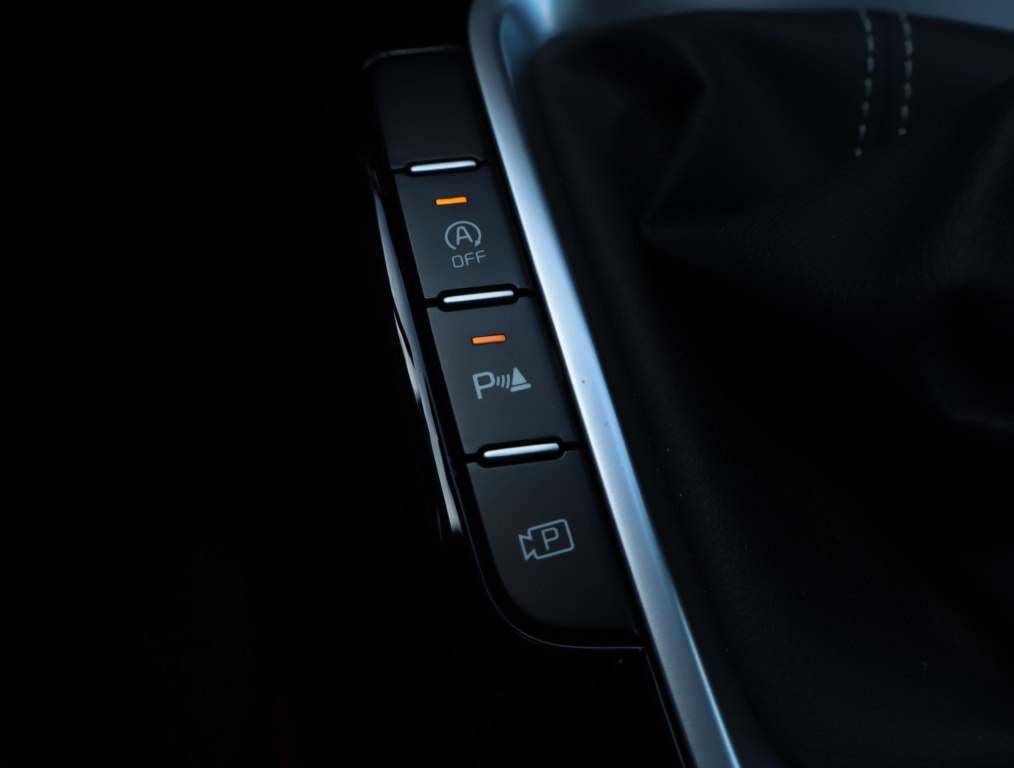 Kia ProCeed