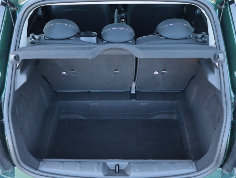 MINI 5-door, 2018